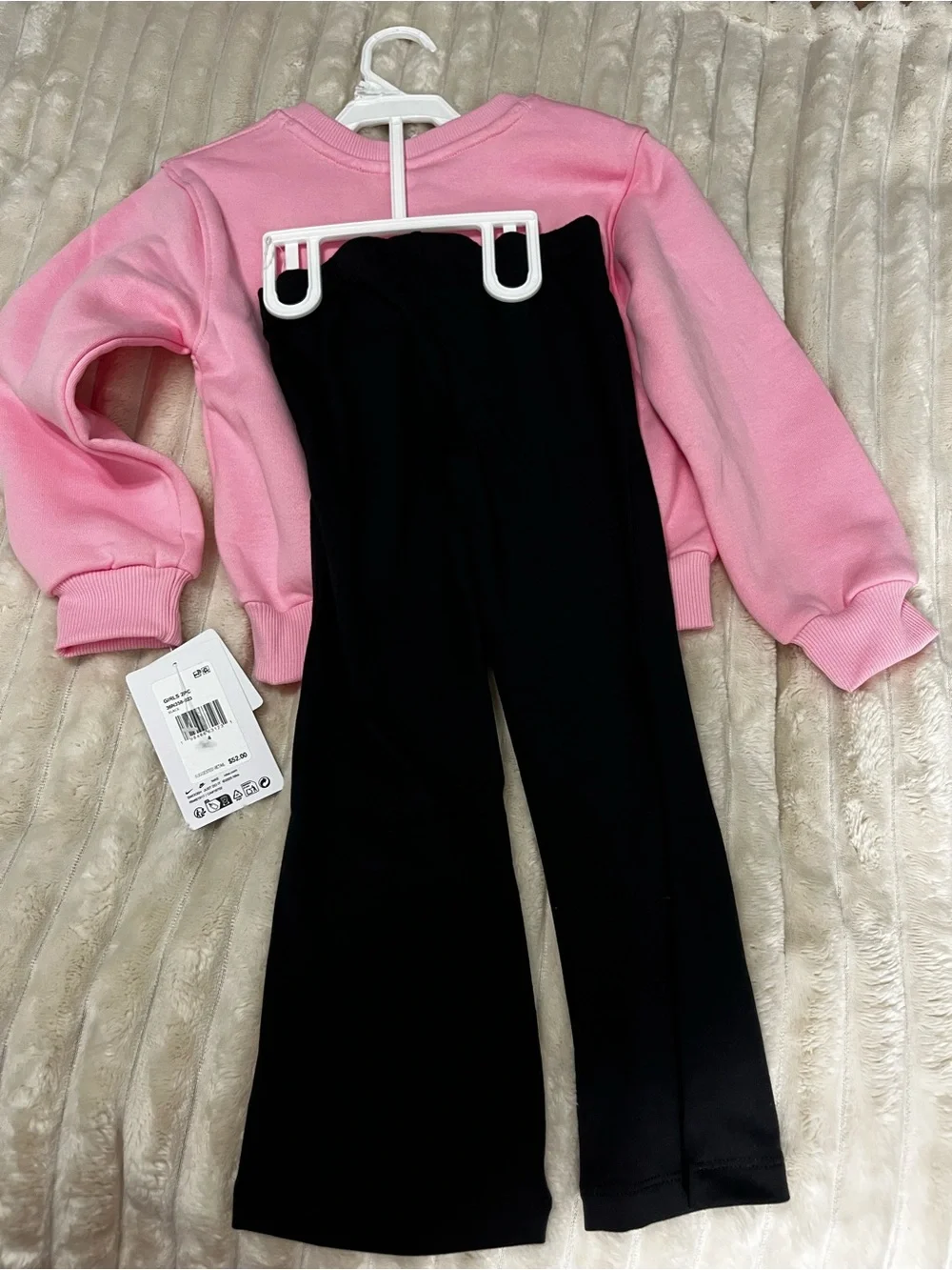 Nike Pink Sweatshirt with Black Pants Set Girls Size 4